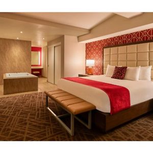 Resort Executive Suite King Non-Smoking